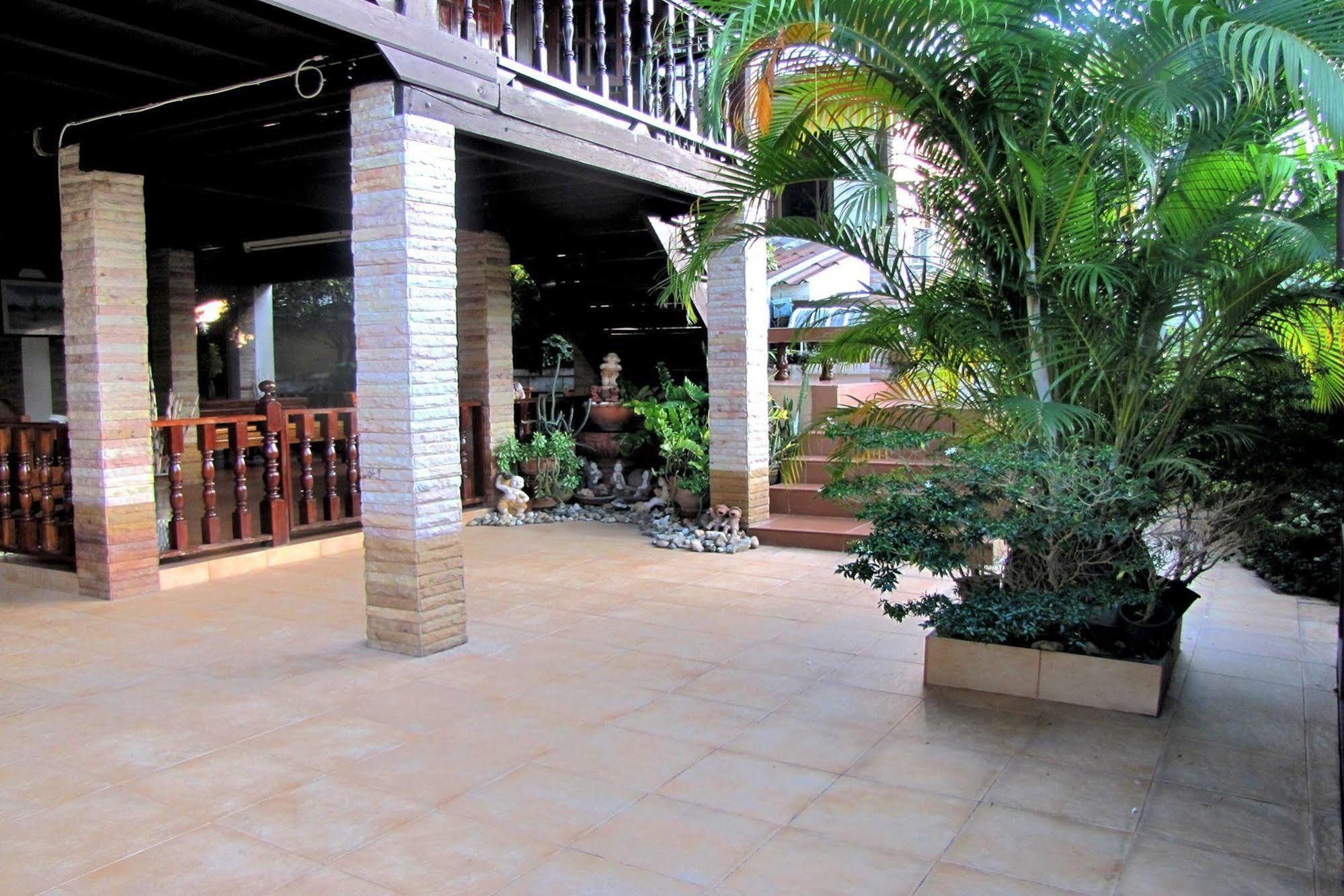 Huan Kawin Est.58 Lanna Home & Collection Chiang Rai Eksteriør billede